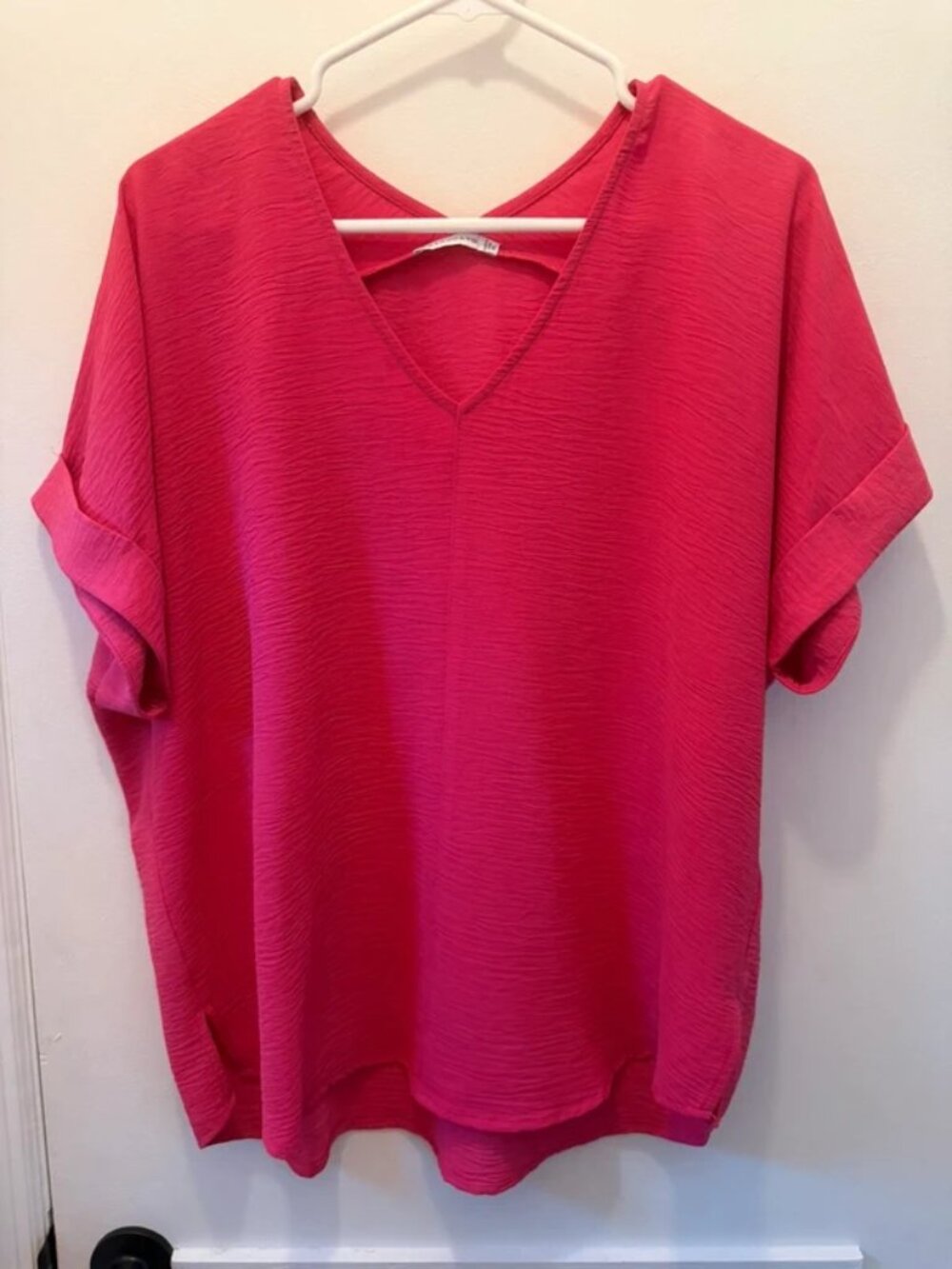 Staccato Vibrant Fuchsia Textured V-Neck Blouse - Size XL
